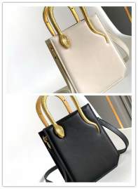 Picture of Bvlgari Handbags _SKUfw190669912fw